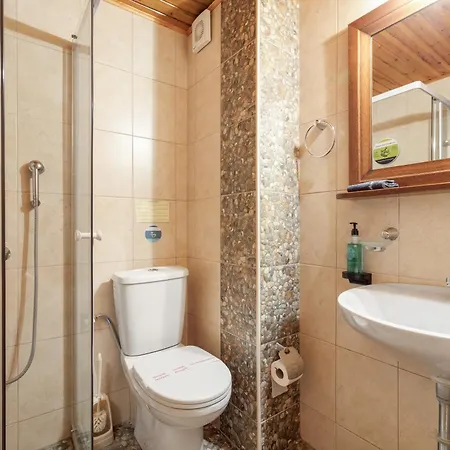 Nontas Homes 35 *